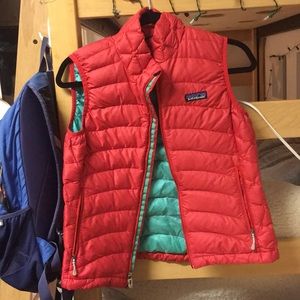 Pink/red Patagonia vest